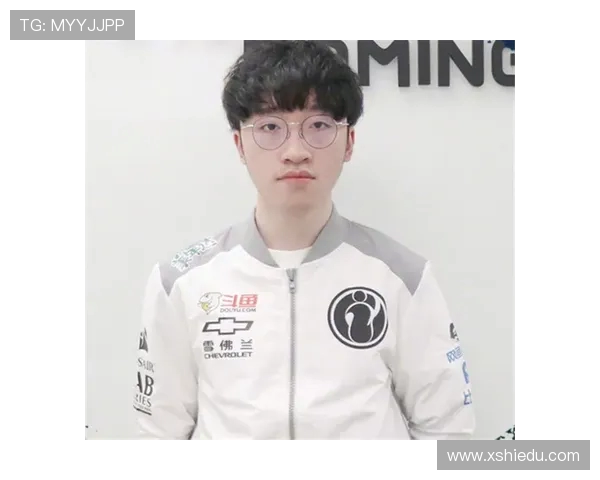 IG战队边路渗透战术解析与应用探讨