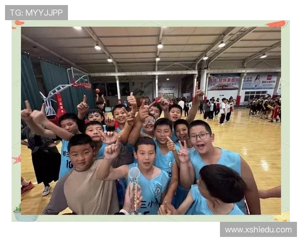 重庆篮球队荣登篮球团队协作排行榜第三名展现团队精神与实力